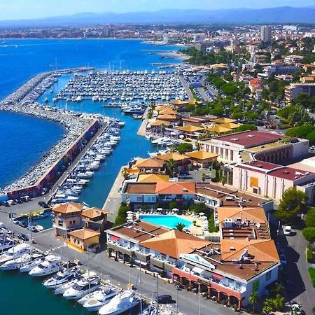 Appartement A Santa Lucia Vue Mer Saint-Raphaël Esterno foto